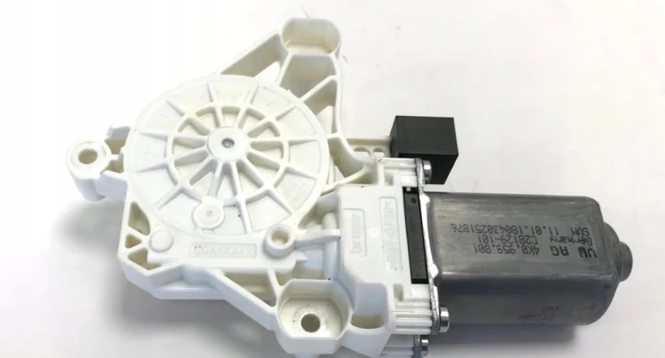 VW TOUAREG 3 III SILNIK SZYBY 4K0959801 PRAWY PRZEDNI