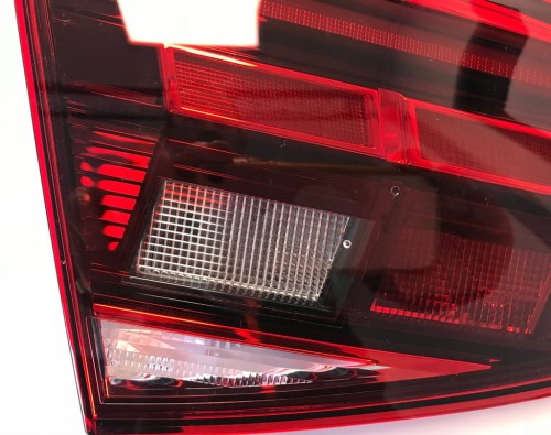 VW PASSAT B8 LIFT LAMPA LEWA TYŁ SEDAN 3G5 ANGLIK