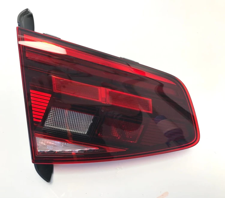 VW PASSAT B8 LIFT LAMPA LEWA TYŁ SEDAN 3G5 ANGLIK