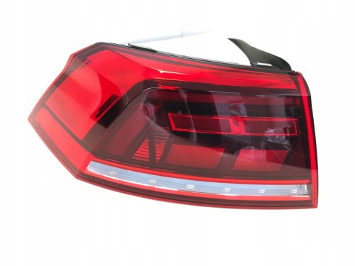 VW PASSAT B8 LIFT LAMPA LEWA TYŁ SEDAN 3G5945095E