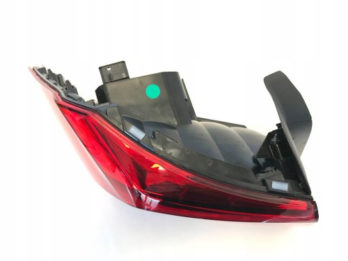 VW PASSAT B8 LIFT LAMPA LEWA TYŁ SEDAN 3G5945095E