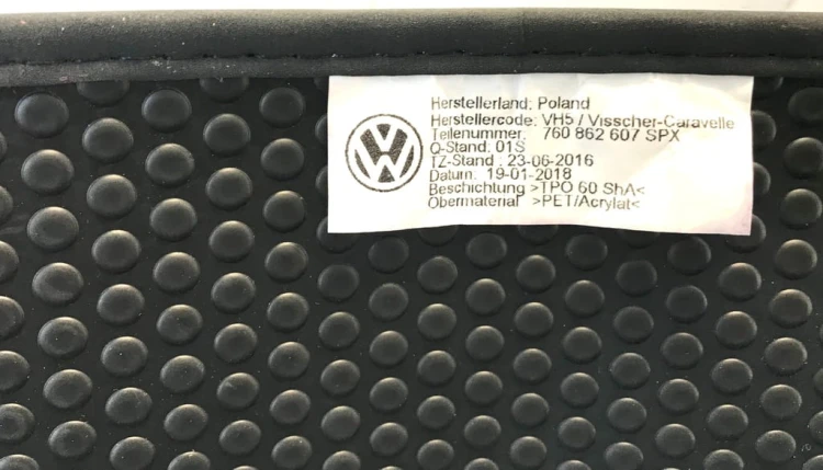 VW TOUAREG III WYKŁADZINA BAGAŻNIKA 760862607