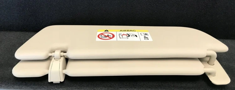 VW TOUAREG 3 III DASZEK PRZECIWSŁONECZNA PRAWA 9Y1