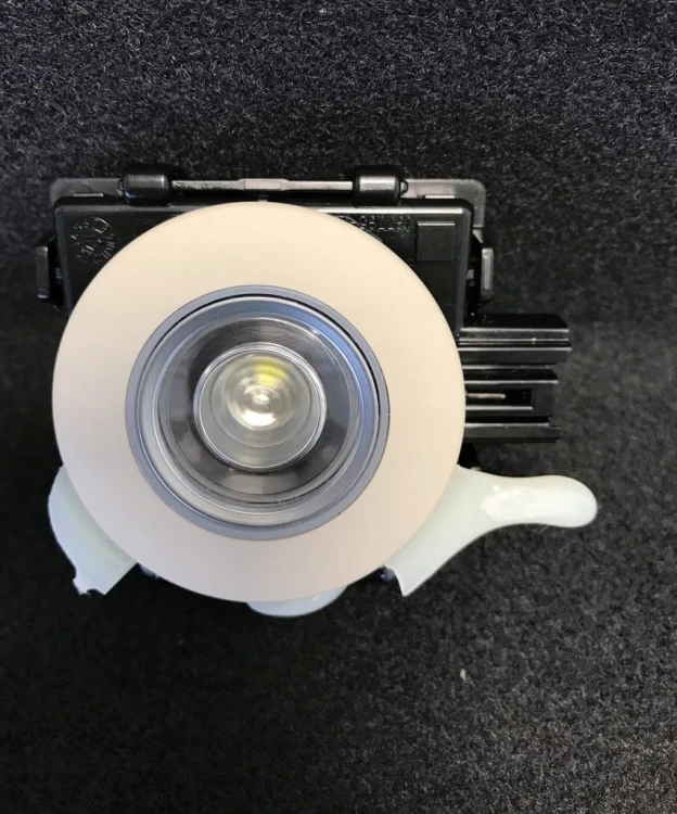 VW TOUAREG III 3 LAMPKA PODSUFITKI LED 4M0947291
