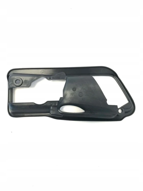VW TIGUAN MOCOWANIE RAMKA KLAMKI LEWA 5N0837197