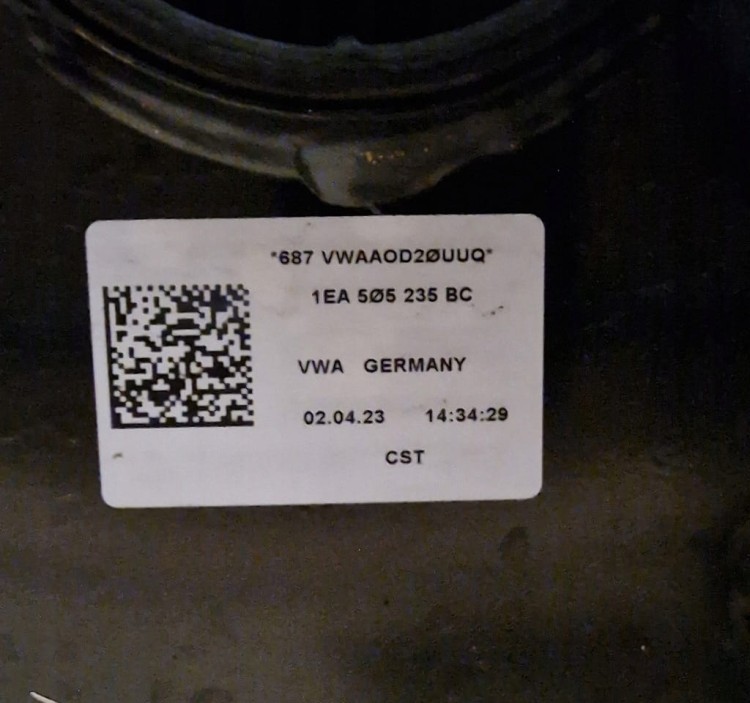 ID.4 ID.5 SILNIK ELEKTRYCZNY EBJA SKRZYNIA BIEGÓW UYY ZAWIESZENIE TYŁ NOWE