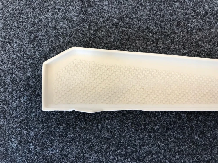 VW PASSAT GUMA DYWNIK WKŁAD DRZWI 561868133