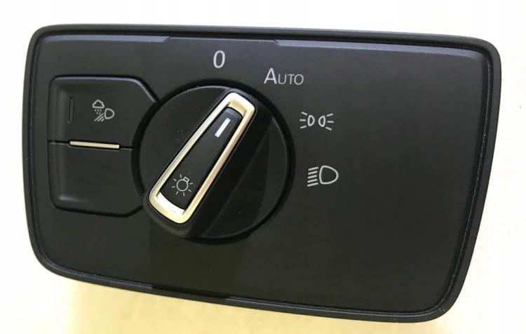 VOLKSWAGEN PRZEŁĄCZNIK WŁĄCZNIK ŚWIATEŁ 3G8941633A