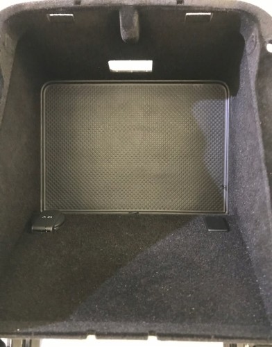 VW TOUAREG 7P MOCOWANIE PODŁOKIETNIKA 7P6863762
