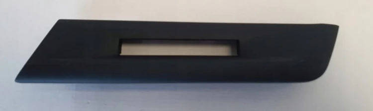 VW Golf VIII DEKOR RAMKA TUNELU USB-C 5H1863099