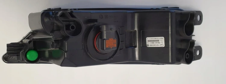 VW TIGUAN II 5NA941699A LEWY HALOGEN