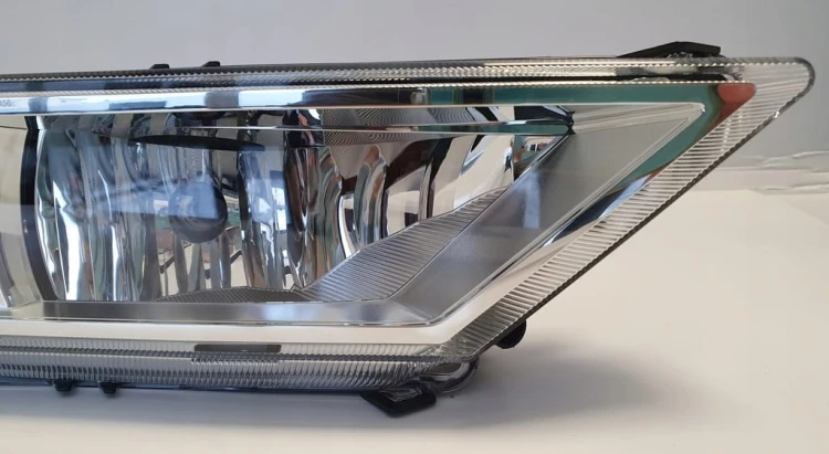 VW TIGUAN II 5NA941700A PRAWY HALOGEN