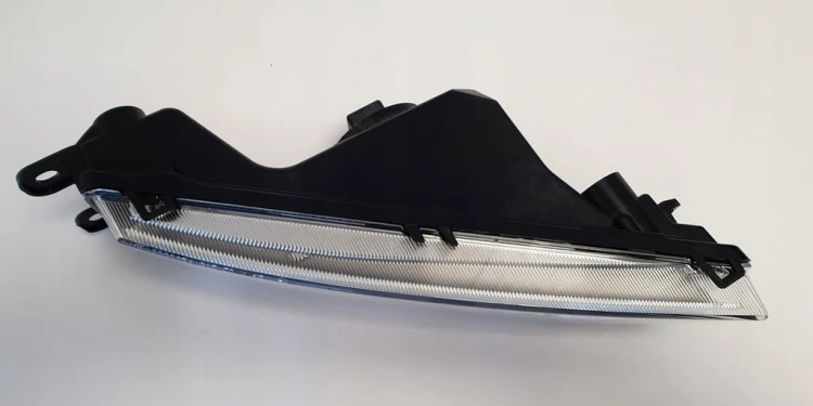 VW TIGUAN II 5NA941700A PRAWY HALOGEN
