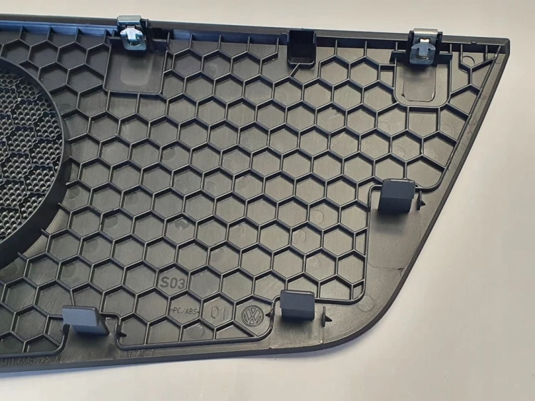 VW GOLF 8 VIII KRATKA GŁOŚNIKA KONSOLI DESKI 5H1