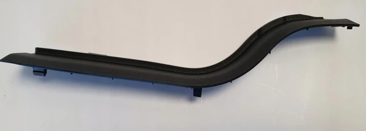 VW GOLF 8 NAKŁADKA PRAWA NA SŁUPEK A 5H0868224B
