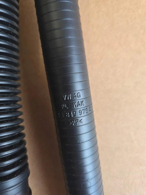 VW ID BUZZ CARGO RURA PRZEWÓD WODY NAGRZEWNICY 1T3819975A