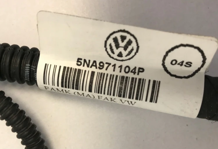 VW TIGUAN II WIĄZKA ZDERZAKA TYŁ 4 PDC 5NA971104P