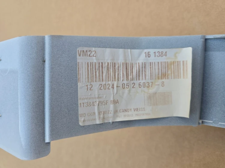 VW ID BUZZ CARGO LISTWA DRZWI PRZESUWNYCH LEWA 1T3843795F LB9A