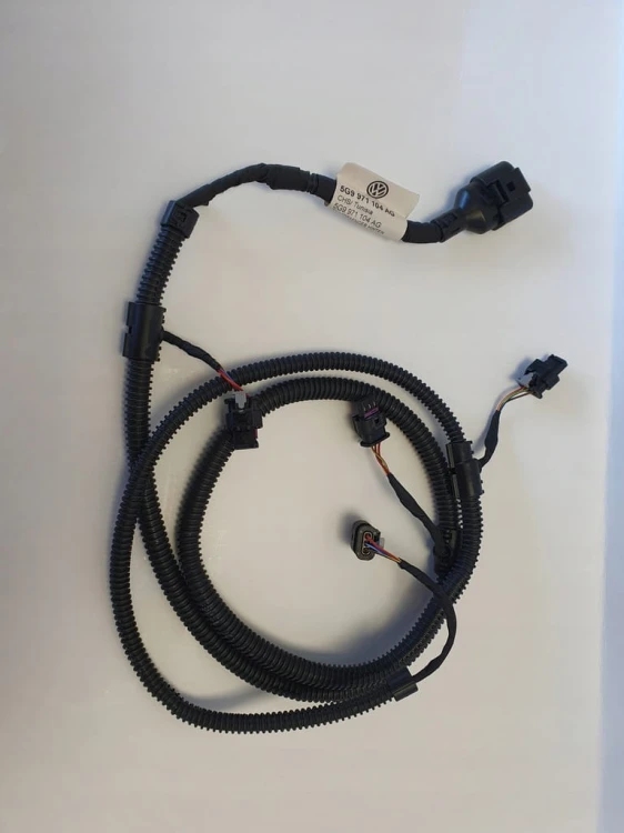 VW GOLF WIĄZKA ZDERZAKA TYŁ 4PDC 5G9971104AG