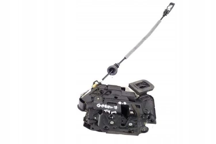 ZAMEK DRZWI PRAWY TYŁ VW GOLF VII (5G1, BQ1, BE1, BE2) 5K4839016A