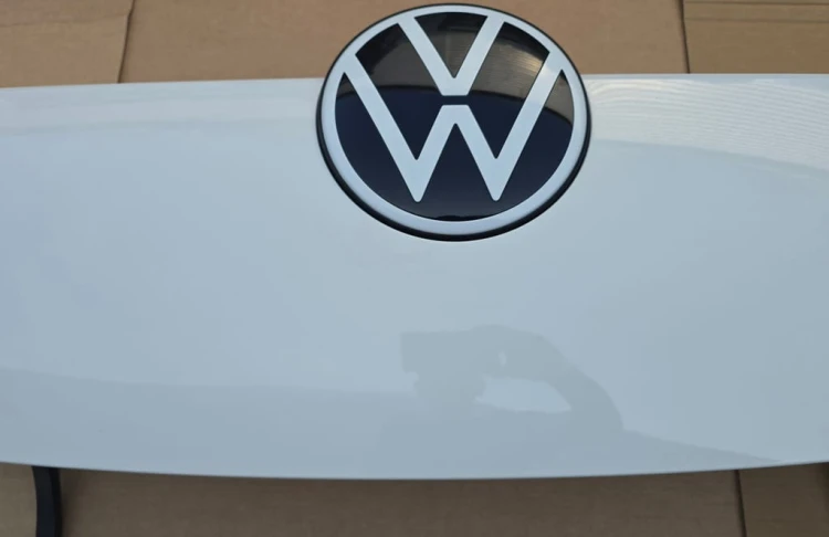 VW ID BUZZ MASKA POKRYWA SILNIKA BIAŁA CANDYWEISS LB9A 1T3823029A