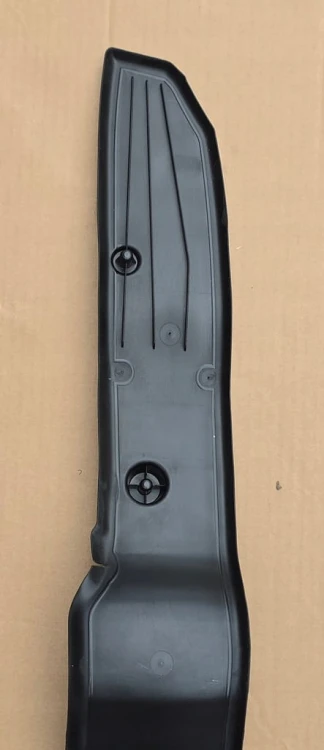 VW ID BUZZ WYGŁUSZENIE LISTWA OSŁONA BŁOTNIKA LEWA 1T3821111
