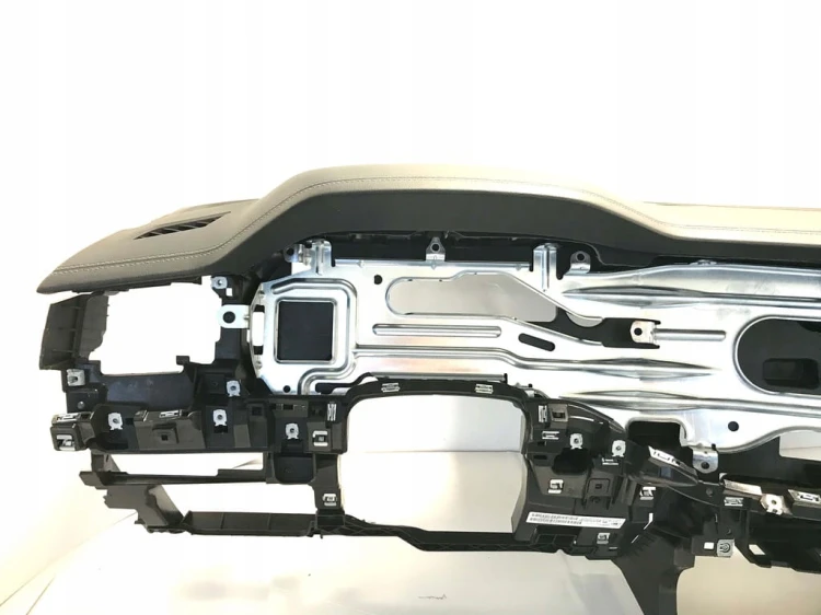 TOUAREG III 3 DESKA KONSOLA KOKPIT ROZDZIELCZA CZARNA HEAD-UP 761857003F