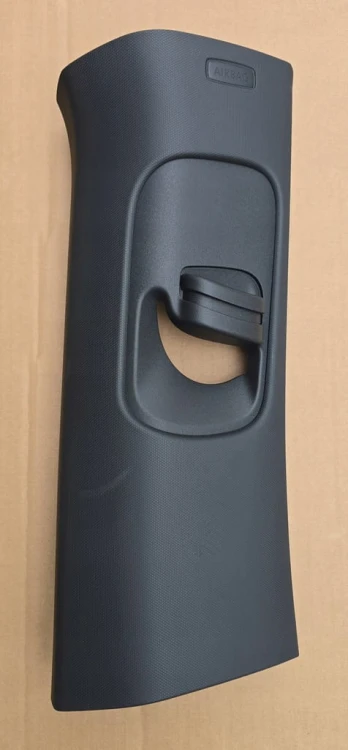 VW ID BUZZ CARGO POSZYCIE SŁAUPKA ŚROKOWEGO GÓRA PASY PRAWA 1T3868312A