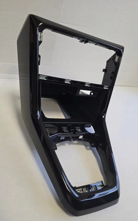 RAMKA TUNELU PIANO BLACK VW T-CROSS 2GM863680C