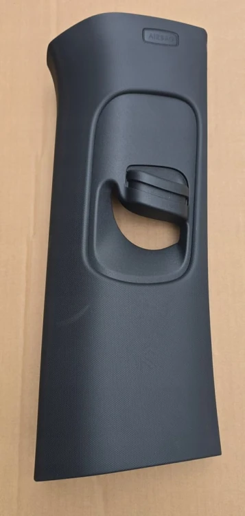 VW ID BUZZ CARGO POSZYCIE SŁAUPKA ŚROKOWEGO GÓRA PASY PRAWA 1T3868312A
