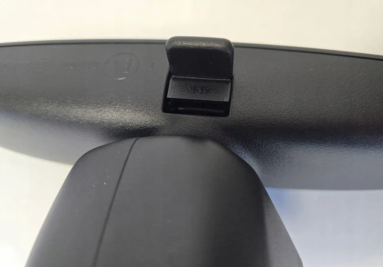 VW PASSAT LUSTERKO WSTECZNE 3G0857511BG