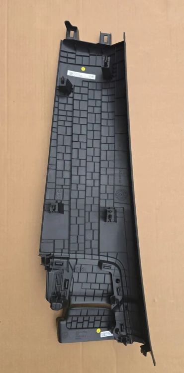 VW ID BUZZ CARGO POSZYCIE SŁAUPKA ŚROKOWEGO DÓŁ PASY PRAWA 1T5867292
