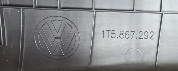 VW ID BUZZ CARGO POSZYCIE SŁAUPKA ŚROKOWEGO DÓŁ PASY PRAWA 1T5867292