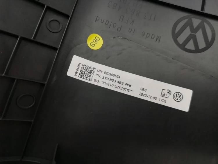 OSŁONA SŁUPKA A LEWA PRZEDNIA VW ID. BUZZ CARGO 1T3863483