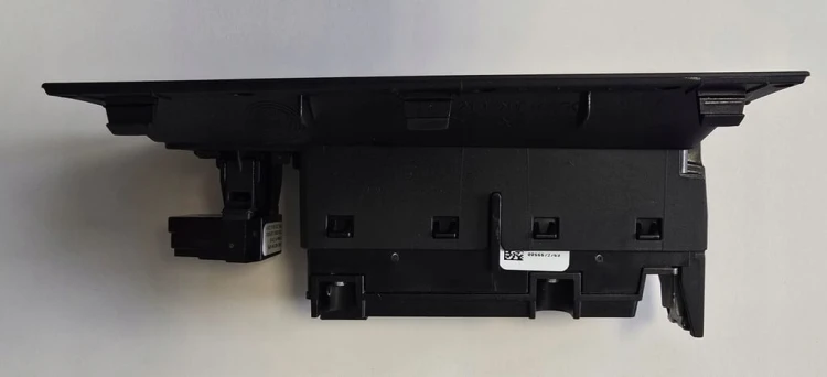 VW TOUAREG III PRZEŁĄCZNIK 761858210 ŚWIATEŁ 761941633 4N0820541