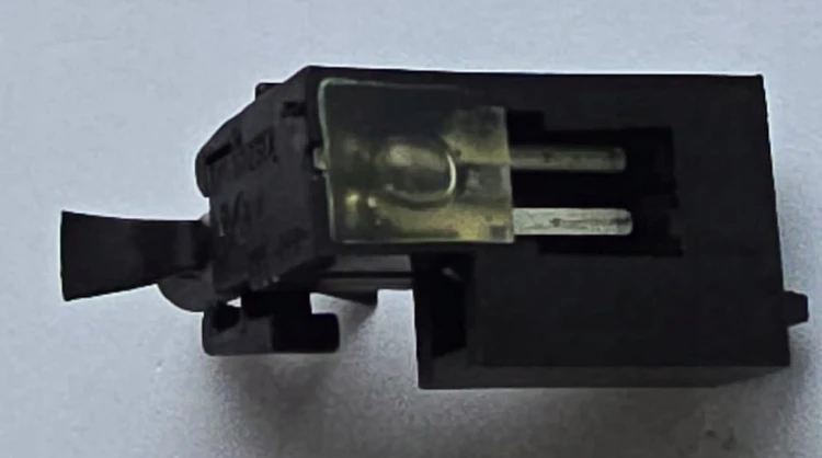 VW AUDI SEAT SKODA DIODA LAMPKA ALARMU DRZWI 1K0919238A