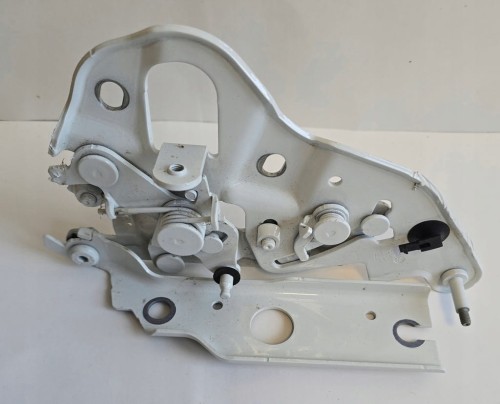 VW TOUAREG III L0K1 ZAWIAS MASKI POKRYWY SILNIKA PRAWY 760823302E