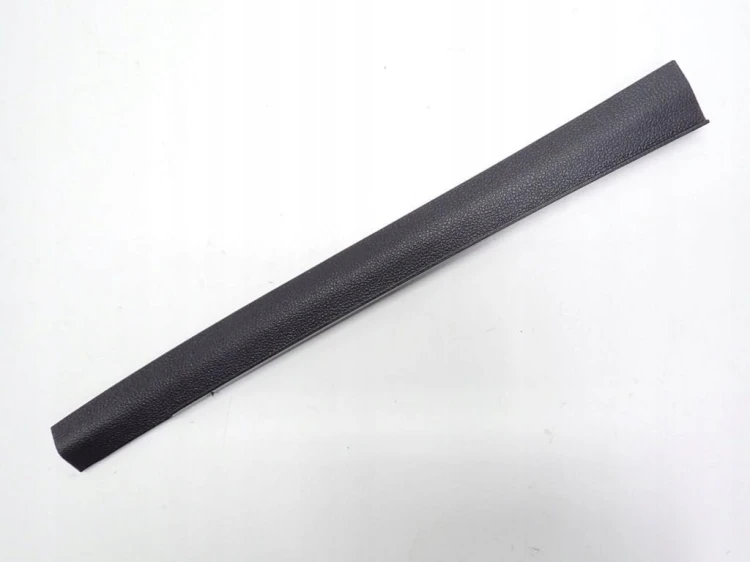 LISTWA OSŁONA DESKI KONSOLI PRAWA 2G0868226 VW POLO VI