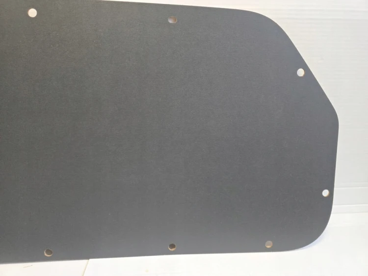 VW ID BUZZ CARGO TAPICERKA PŁYTA TYLNYCH DRZWI LEWYCH SPINKI 1T5867675A