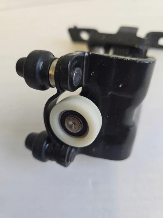 VW ID BUZZ CARGO ROLKA PROWADNICA DRZWI LEWA 1T3843303 K/L