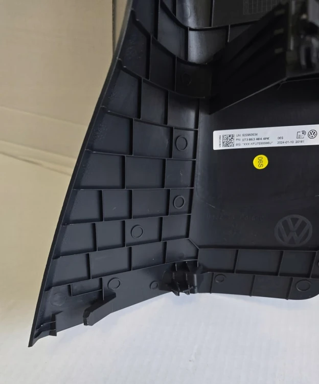 VW ID BUZZ CARGO Osłona słupka A przód prawa 1T3863484