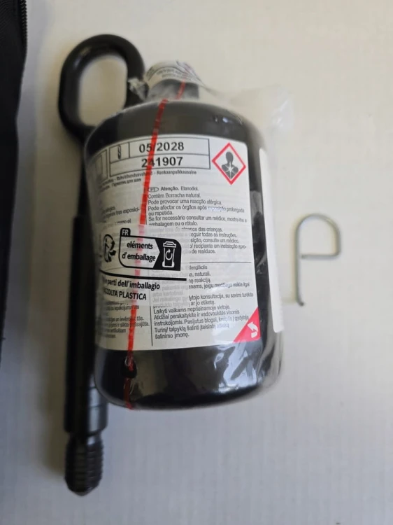 ZESTAW NAPRAWCZY KLEJ HAK HOLOWNICZY VW TIGUAN III 4L0012619D 5NA805615