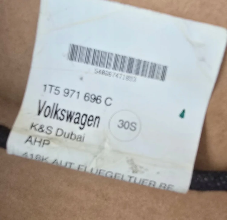 VW ID BUZZ CARGO PRAWE TYLNE DRZWI BIAŁE LB9A 1T5827092F