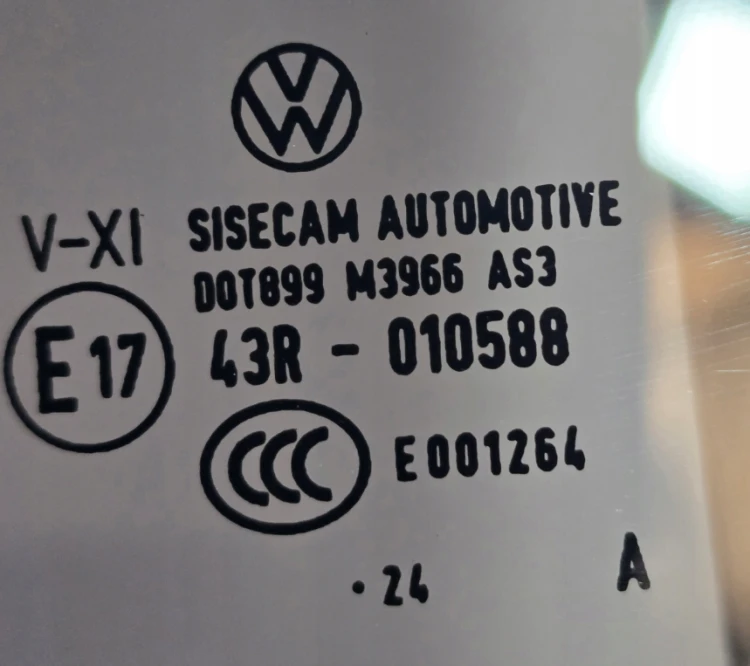 Drzwi lewe tylne VW Tiguan III model 2024 kolor LC7Q oryginał