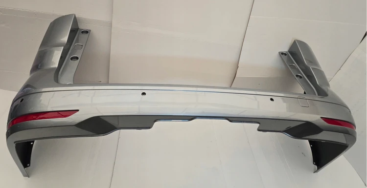 Zderzak tylny VW Multivan T7 LONG LA7Q Mono Silver 7T0807421N