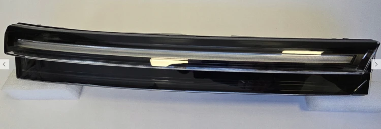 Listwa LED grill DRL prawa przód VW Tayron 57L941654B oryginał