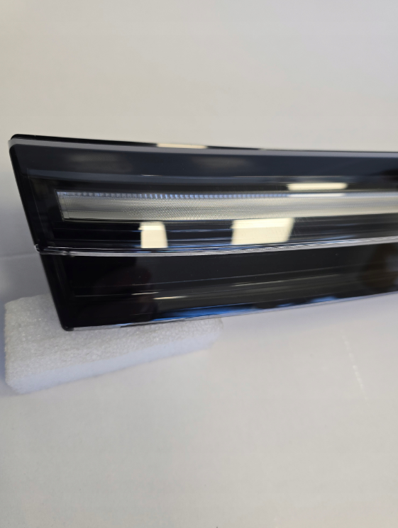 Listwa LED grill DRL prawa przód VW Tayron 57L941654B oryginał