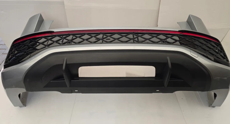 Zderzak tylny VW Tayron R-Line 6x PDC szary LM7P 57L807421 oryginał