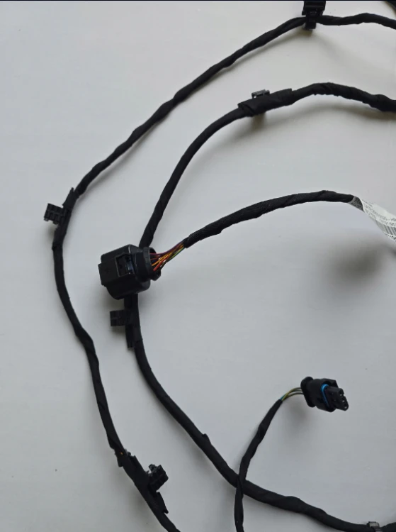Wiązka instalacja zderzaka tył VW Tayron 57L971104D 6 PDC oryginał