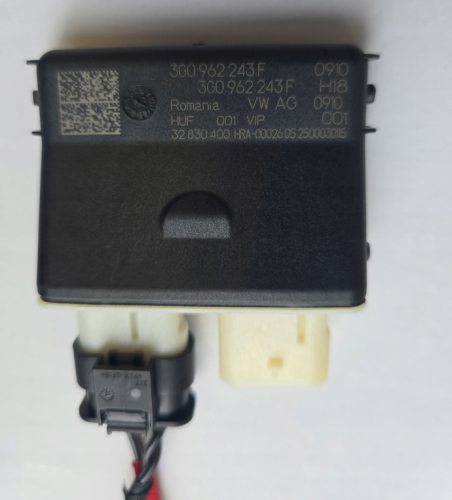 Moduł sterownik Easy Open VW ID.7 3G0962243F z anteną 14B962253B